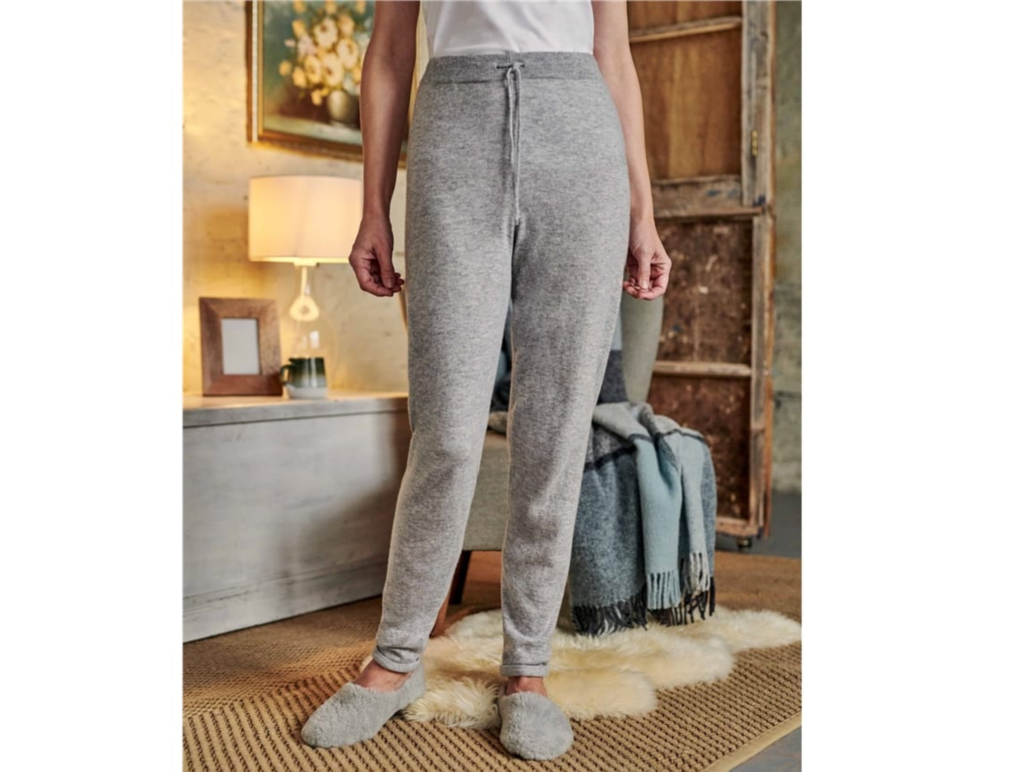 woolovers-cashmere-joggers-indybest.png