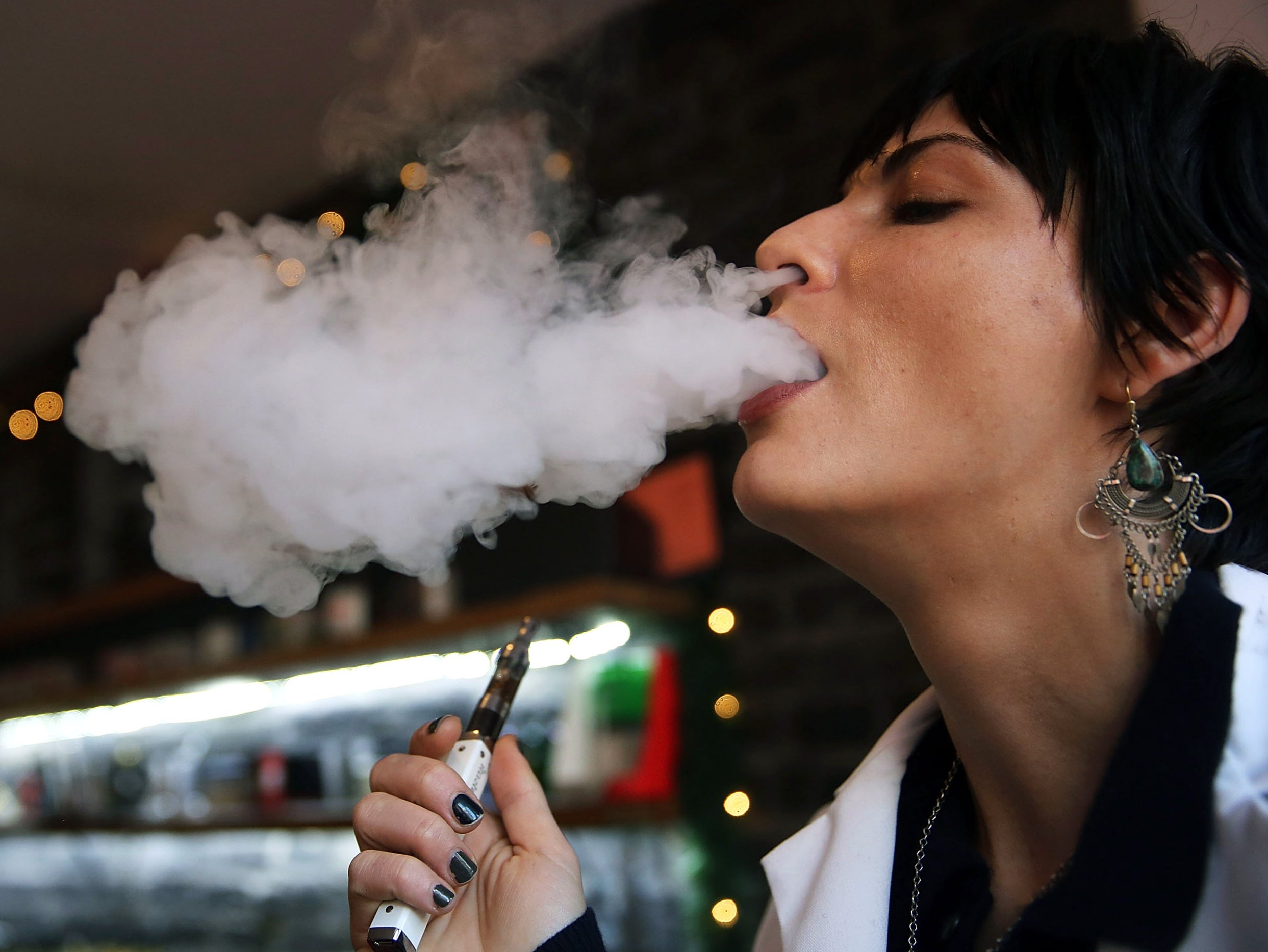 <p>Doctors could prescribe vaping to smokers who want to quit </p>