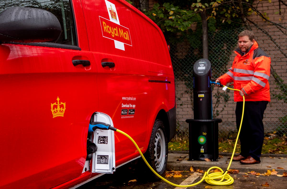 Royal Mail’s Govan office goes green with electric vehicles