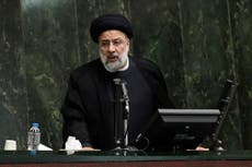 US hits Iran with sanctions ahead of key nuke talks meeting