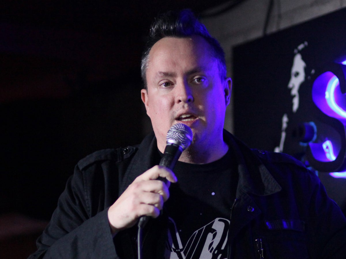 Mike ward comedian