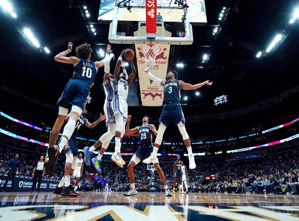 DEP-BAS KINGS-PELICANS
