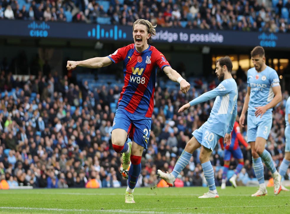 <p>Conor Gallagher celebrates scoring Palace’s second goal</p>