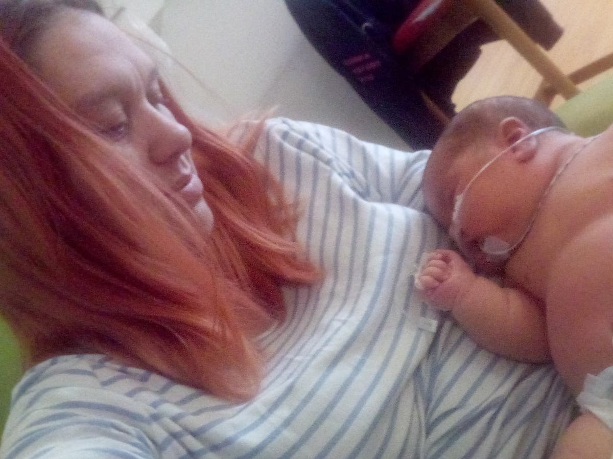 Woman gives birth to ‘third biggest newborn’ at 14lb 15oz