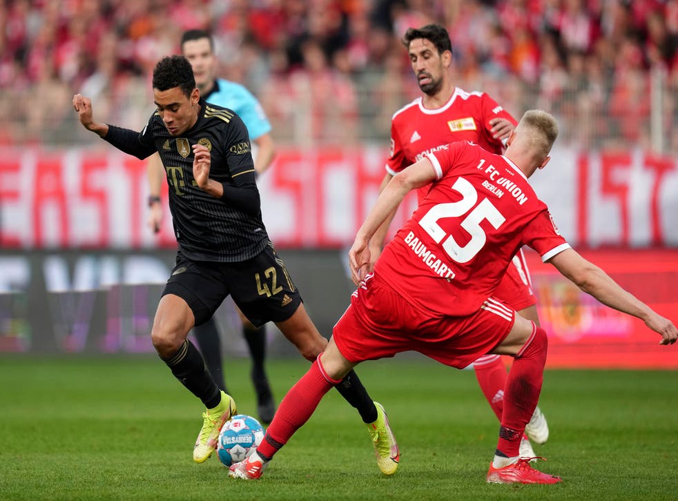 BAYERN DEFENSA