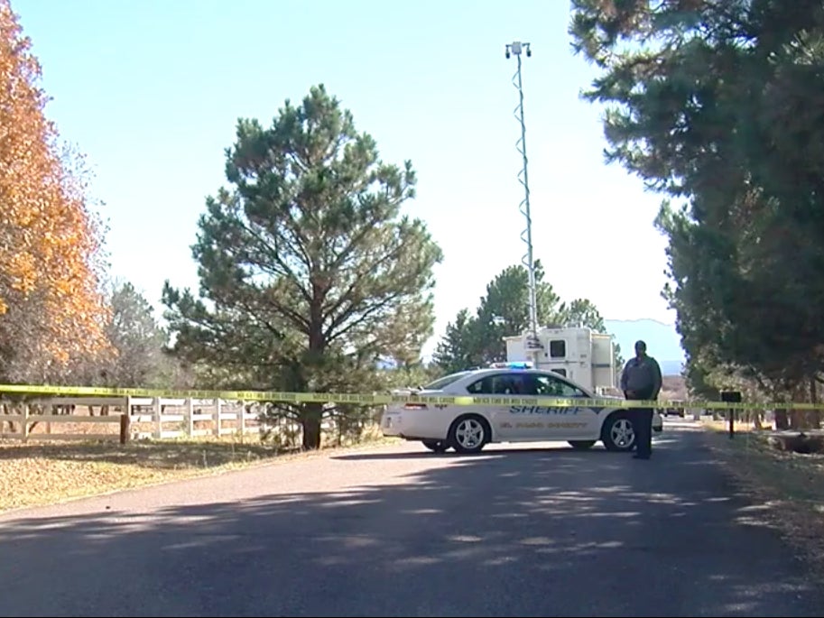Police at scene of suspected murder-suicide in Colorado on 30 October