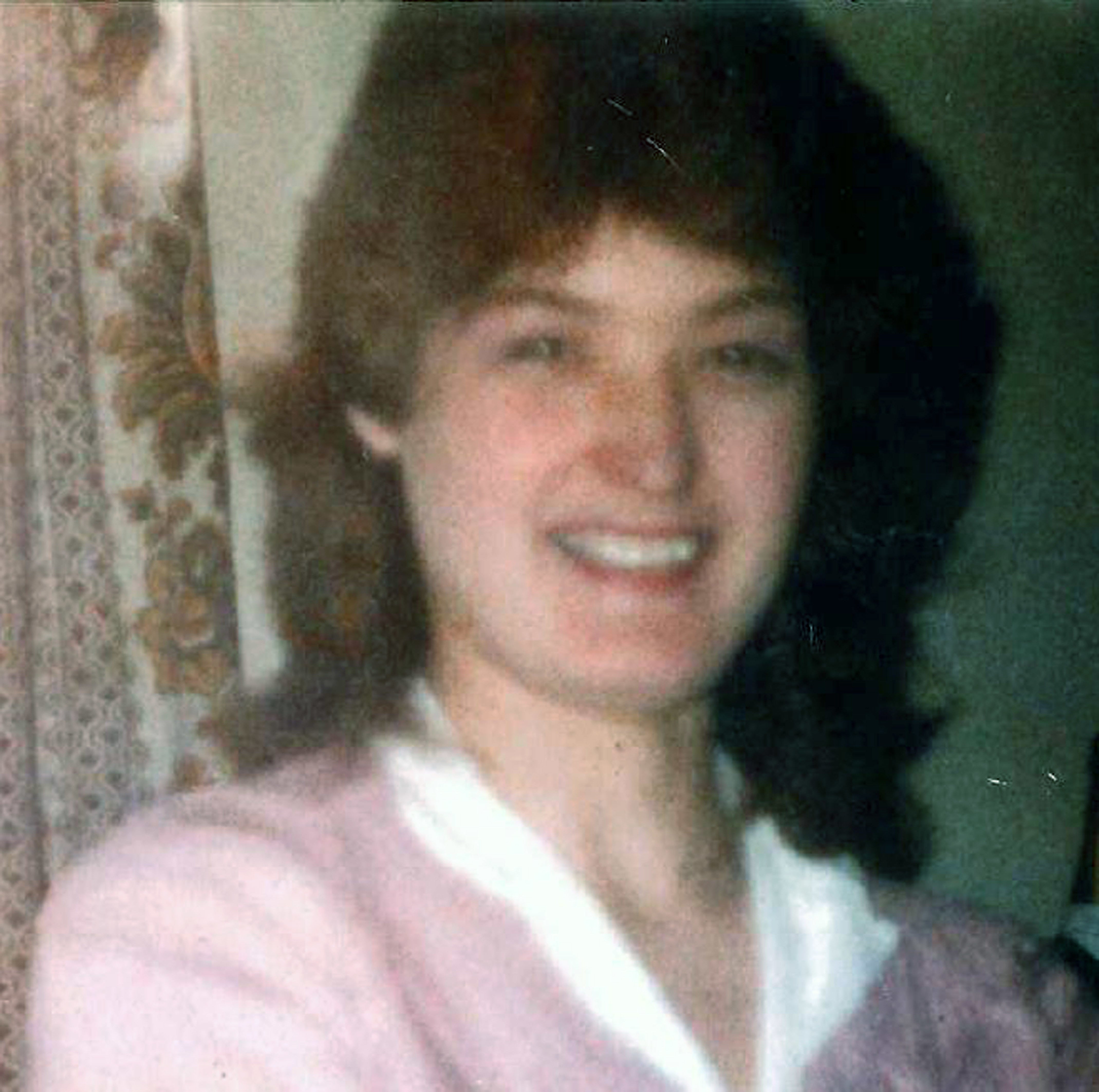 A family photo of Wendy Knell, 25, from Tunbridge Wells who was found dead in 1987.