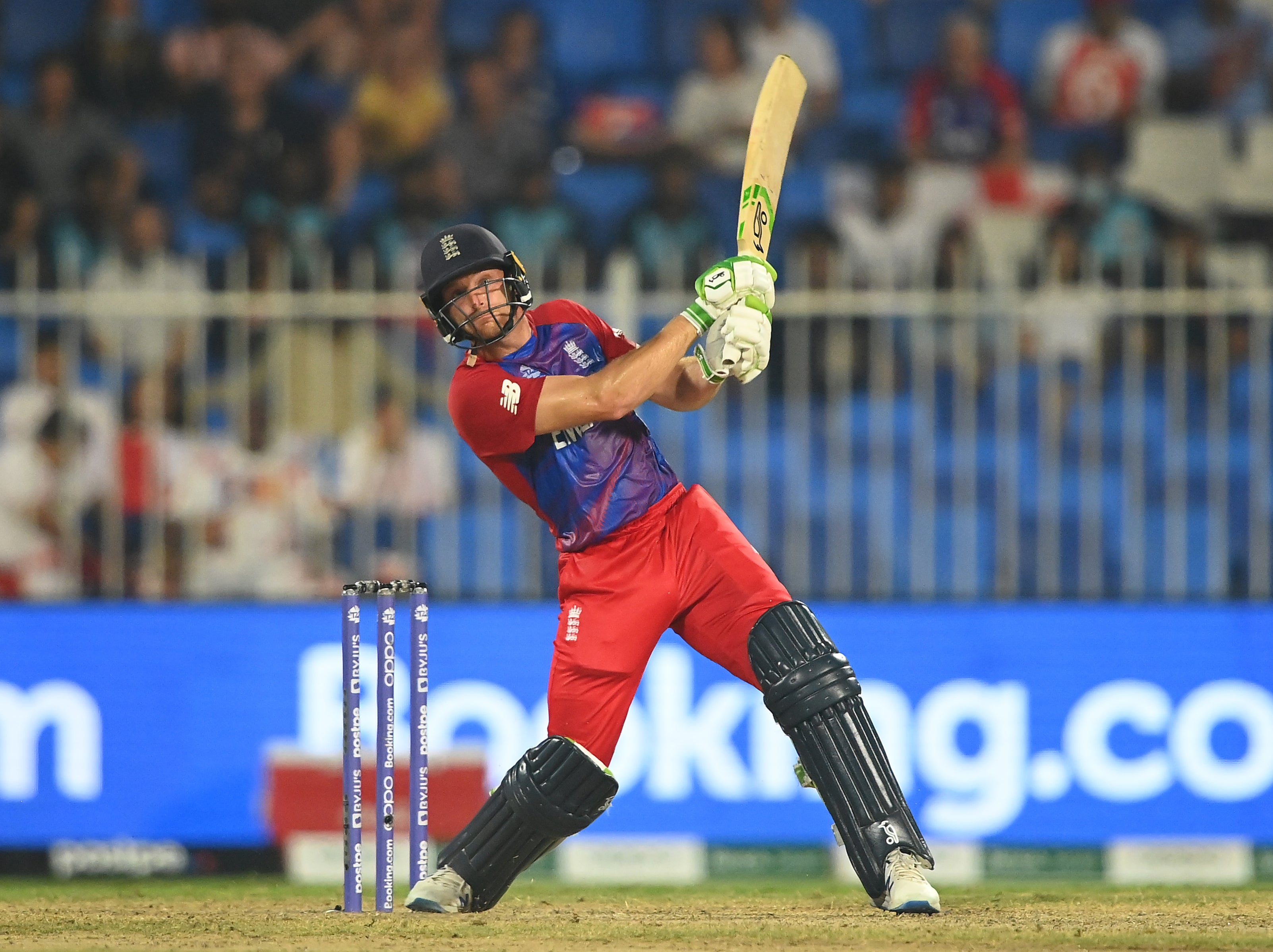 Jos Buttler finished on 101 not out as England beat Sri Lanka