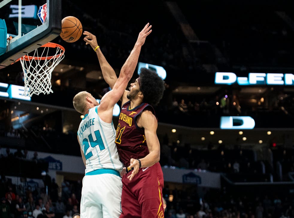 CAVALIERS-HORNETS