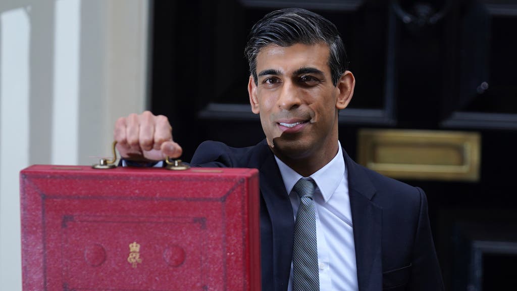 Slick and sharp: Rishi Sunak is a presentational whizz but Britain is still getting poorer
