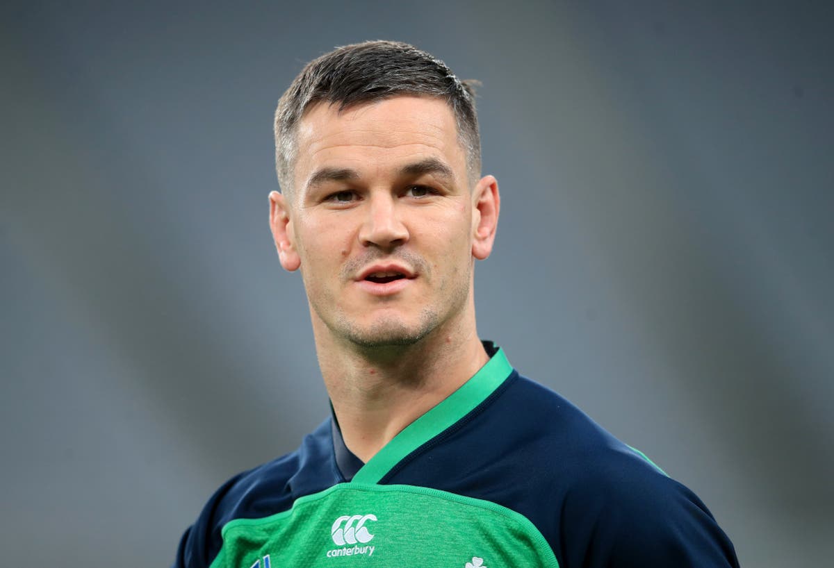 Johnny Sexton to wait until after Six Nations before making decision on future