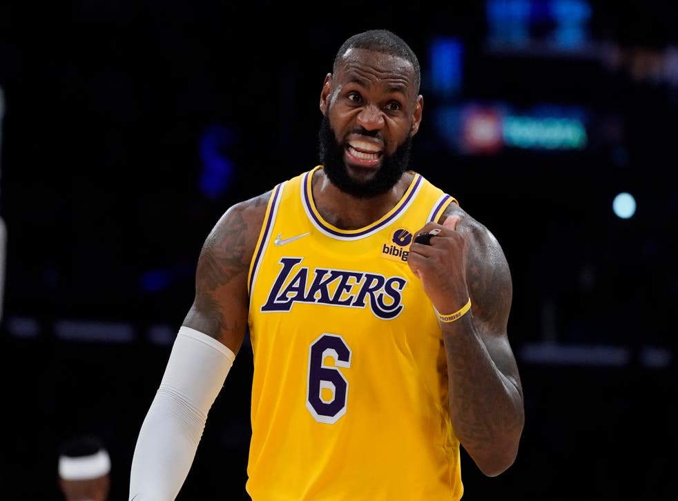 ROCKETS-LAKERS