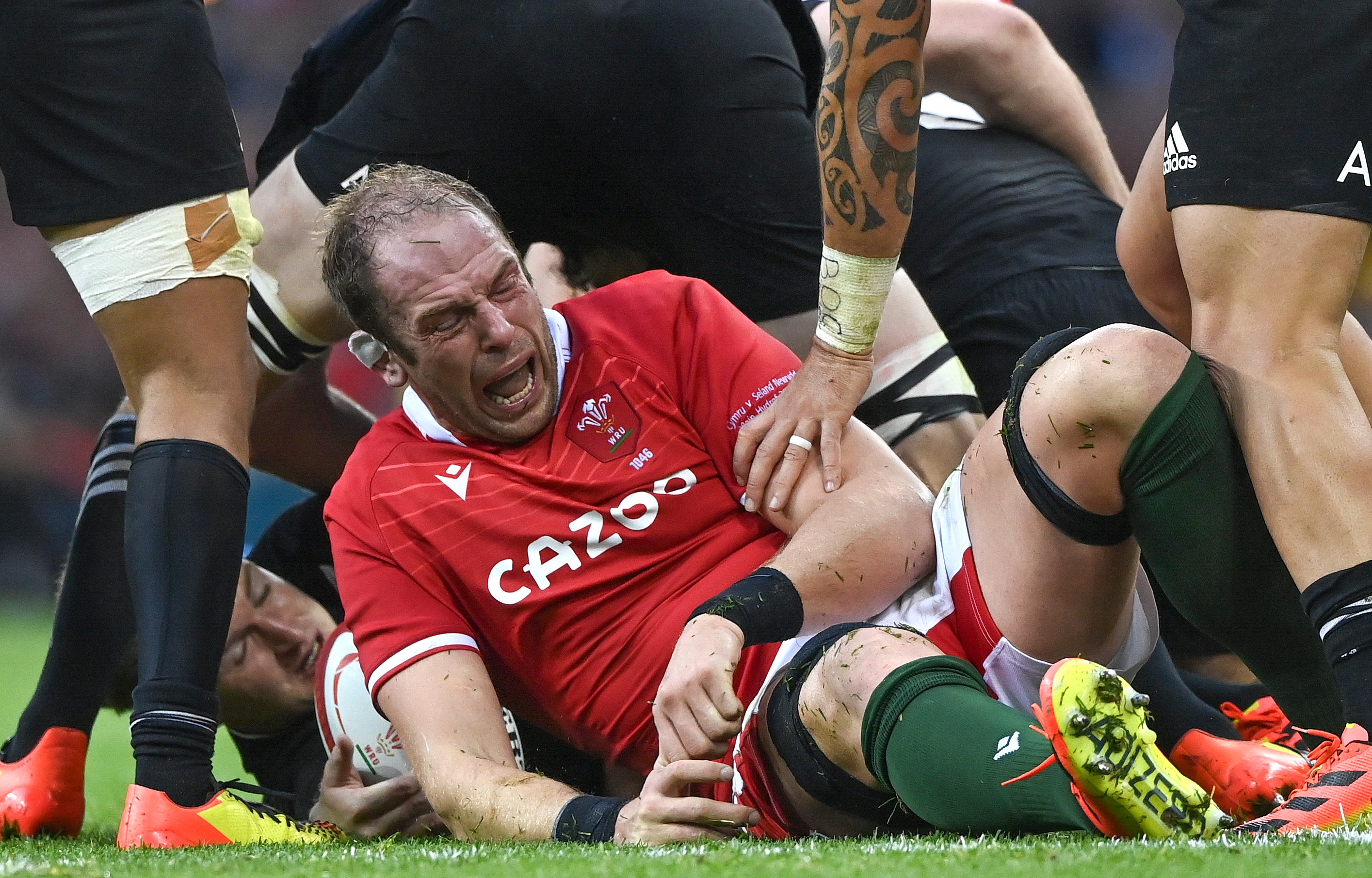 The talisman second-row forward Jones was injured against New Zealand