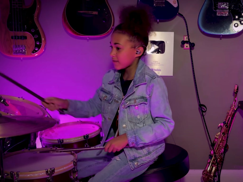 Nandi Bushell pays tribute to Charlie Watts with cover of ‘Gimme Shelter’ 