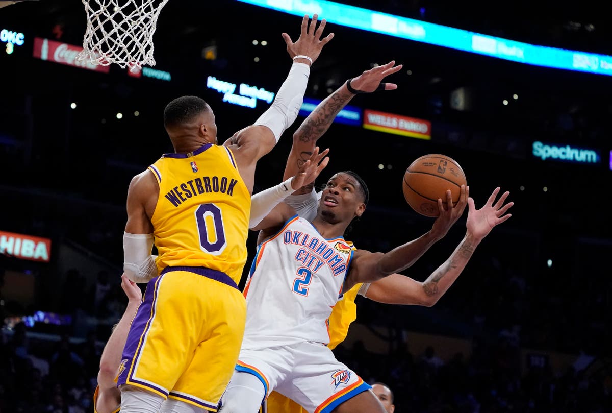 The Oklahoma City Thunder again rally to defeat the Los Angeles Lakers