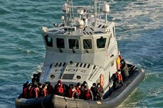 Priti Patel vows to ‘stop 100% of migrant crossings’ as she holds talks with France