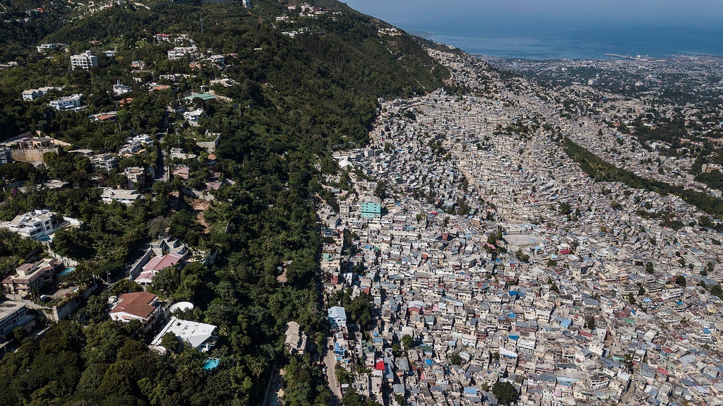 Haiti's fuel crisis deepens; banks announce partial closure