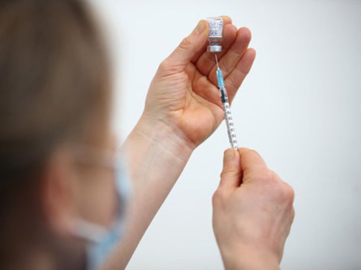 Covid 19 Vaccines Will Be Mandatory For Nhs Frontline Workers The Independent