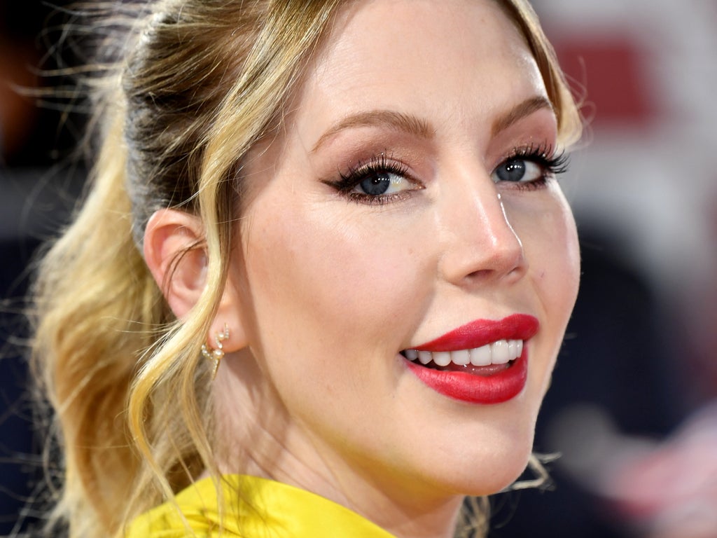 Katherine Ryan praises her time working at Hooters: ‘It’s not like I was misbehaving’