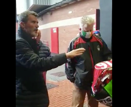 <p>Roy Keane confronts the off-screen fan in an argument</p>