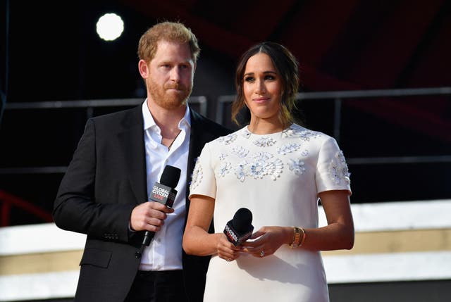 El medio hermano de Meghan Markle escribe una carta de disculpa después de la carta de 2018