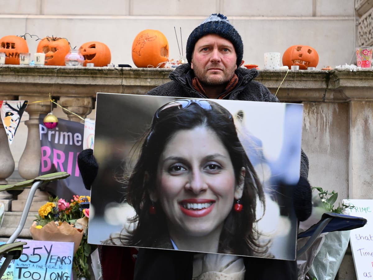 What meaning does Nazanin Zaghari-Ratcliffe&rsquo;s British passport have if the government won&rsquo;t help her?