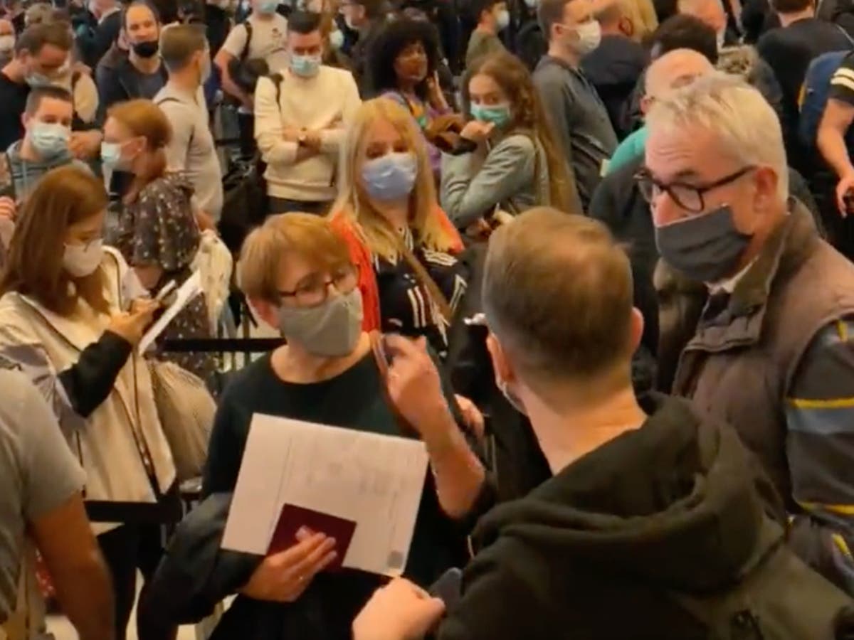 Passenger rages at JFK over airport queues after 20-month wait