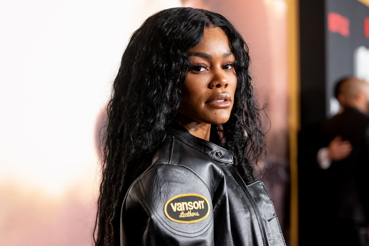 Teyana Taylor stops concert after seeing fan in distress days after Astroworld: &lsquo;Bring her up here&rsquo;
