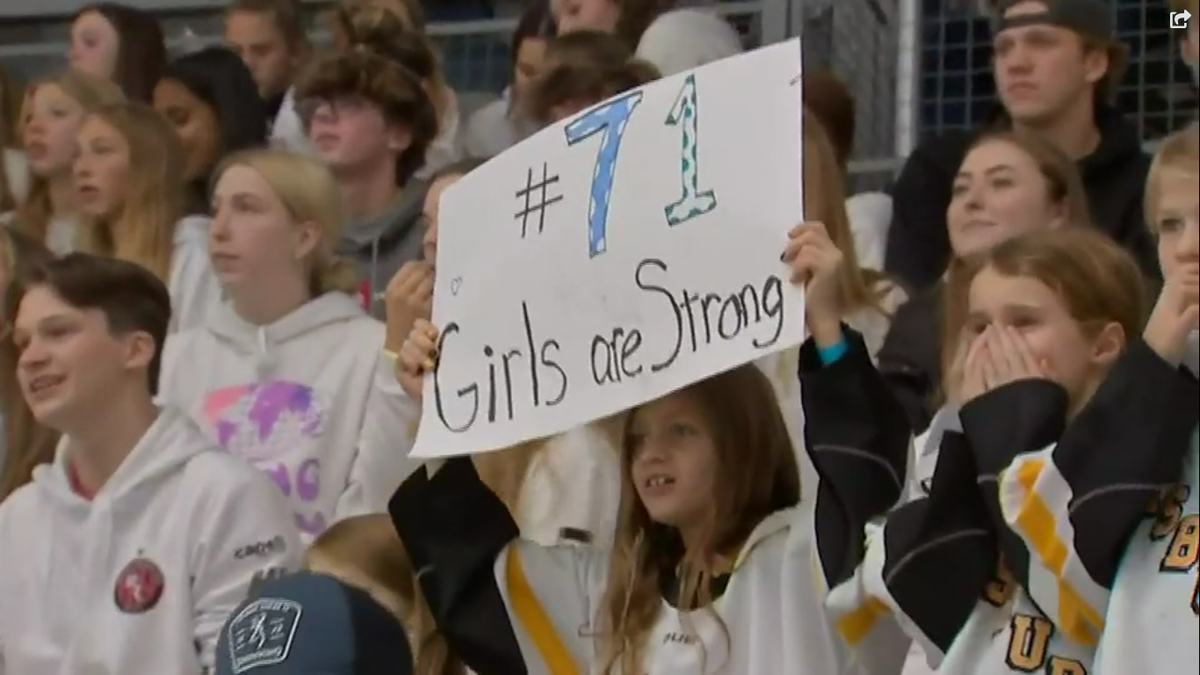 Crowd sells out UPMC stadium to support hockey goalie heckled with sexist slurs