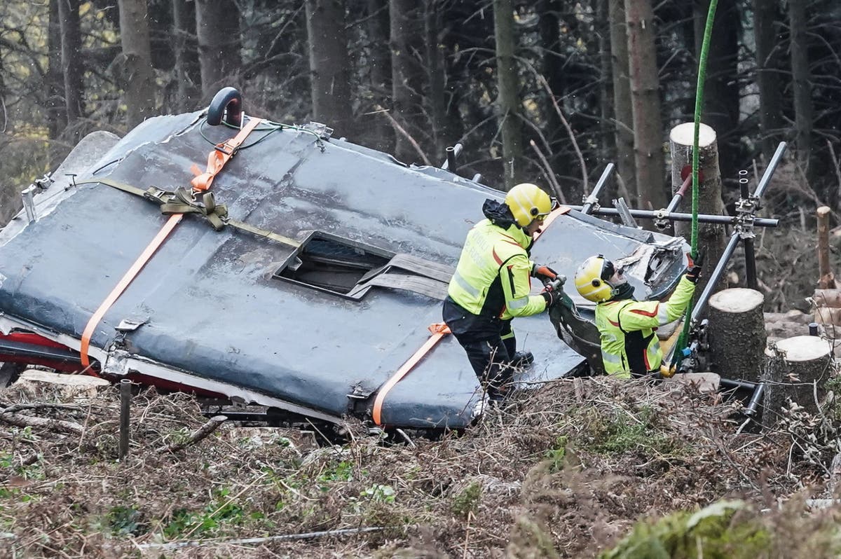 Italy issues arrest warrant for grandfather of cable car crash survivor