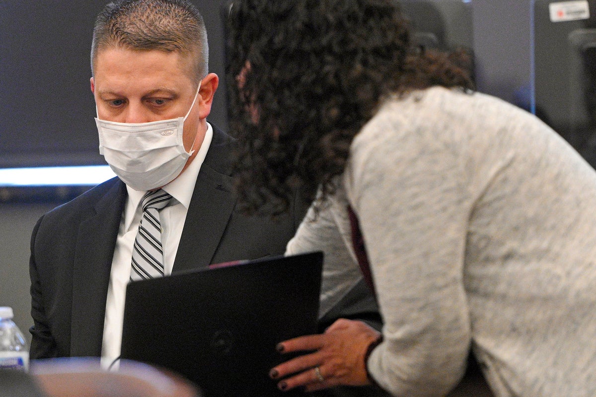 Missouri governor plans to pardon Kansas City police officer who shot ...