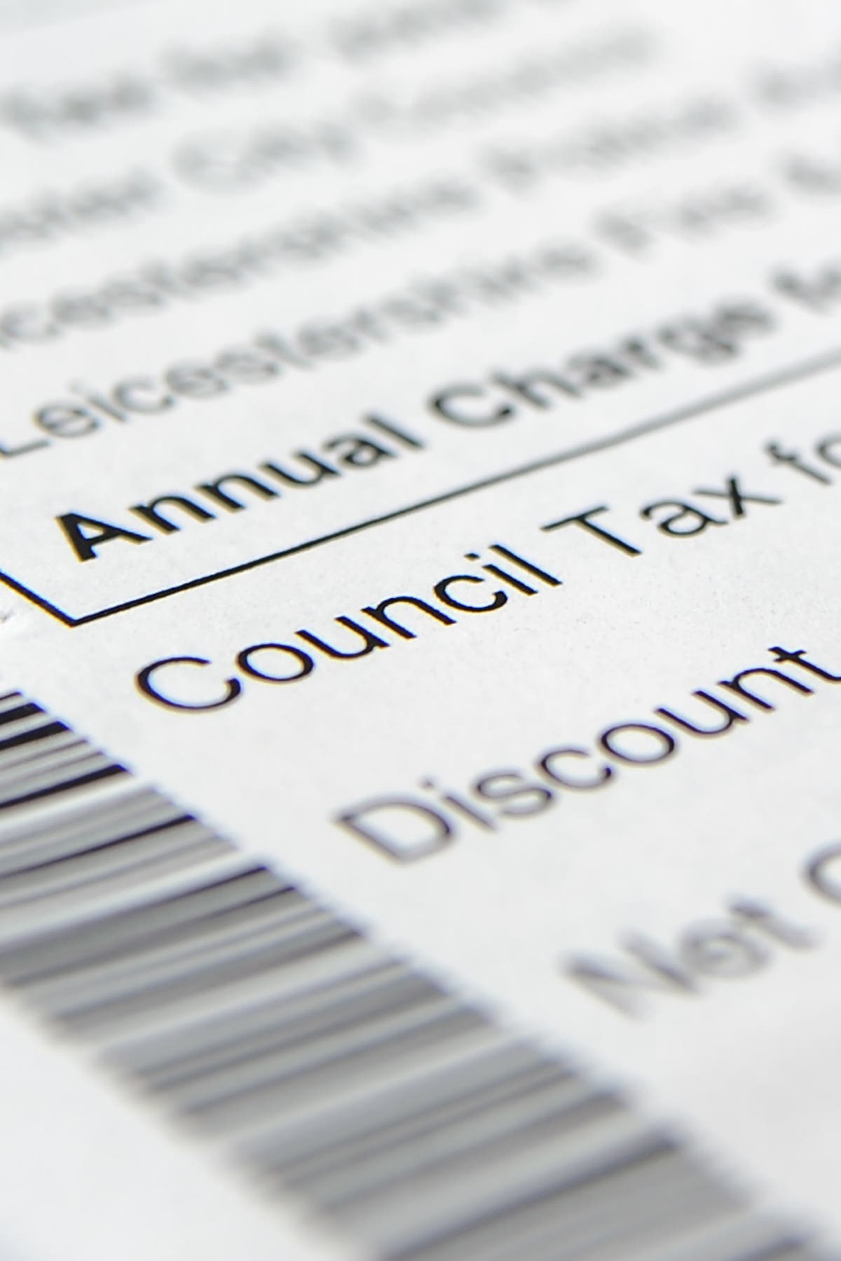 2.8m people with mental health issues ‘fell into council tax debt in pandemic’