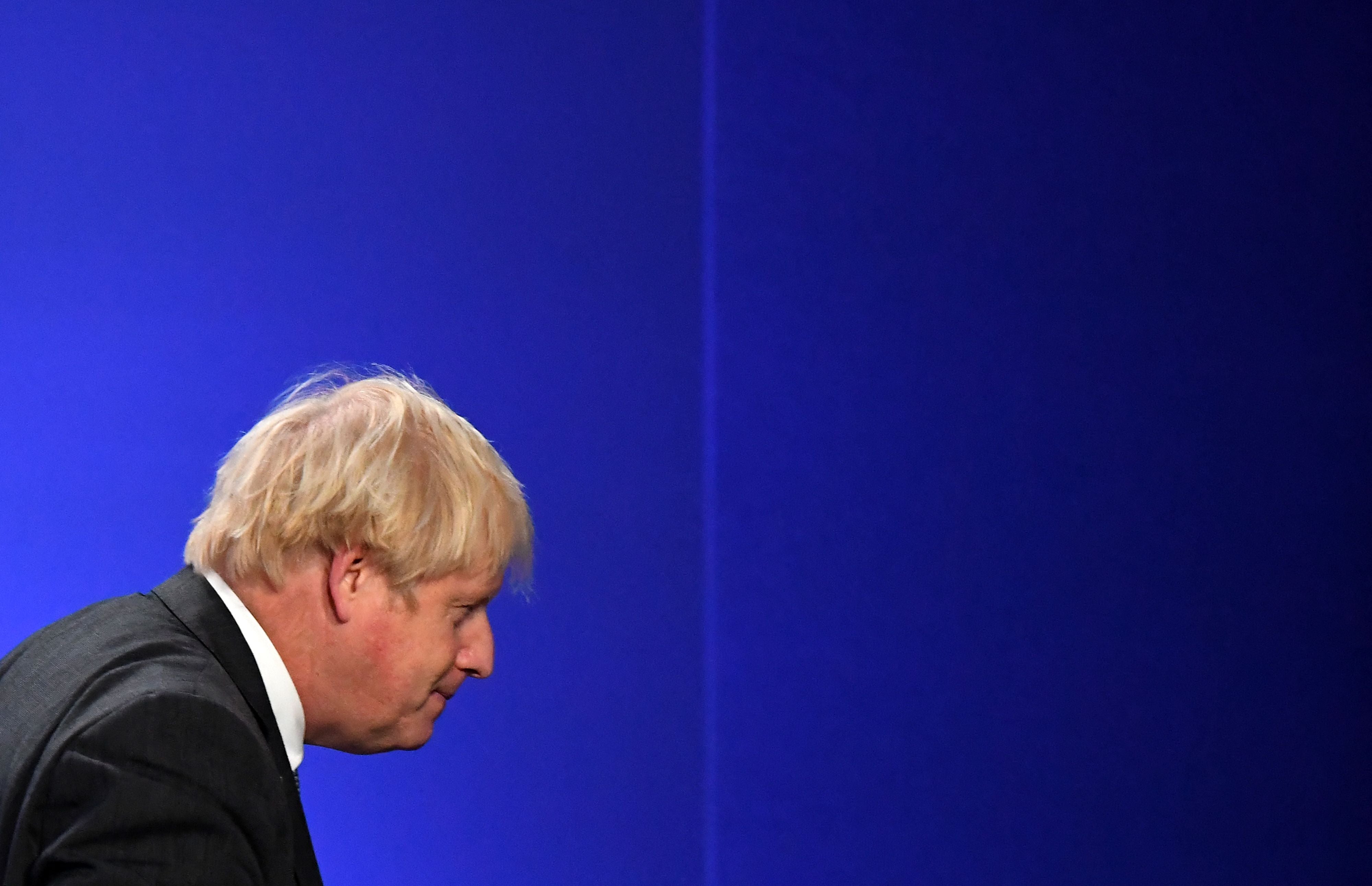 <p>Events of the last week have been ‘intensely damaging’ to the PM, says Sir Malcolm </p>