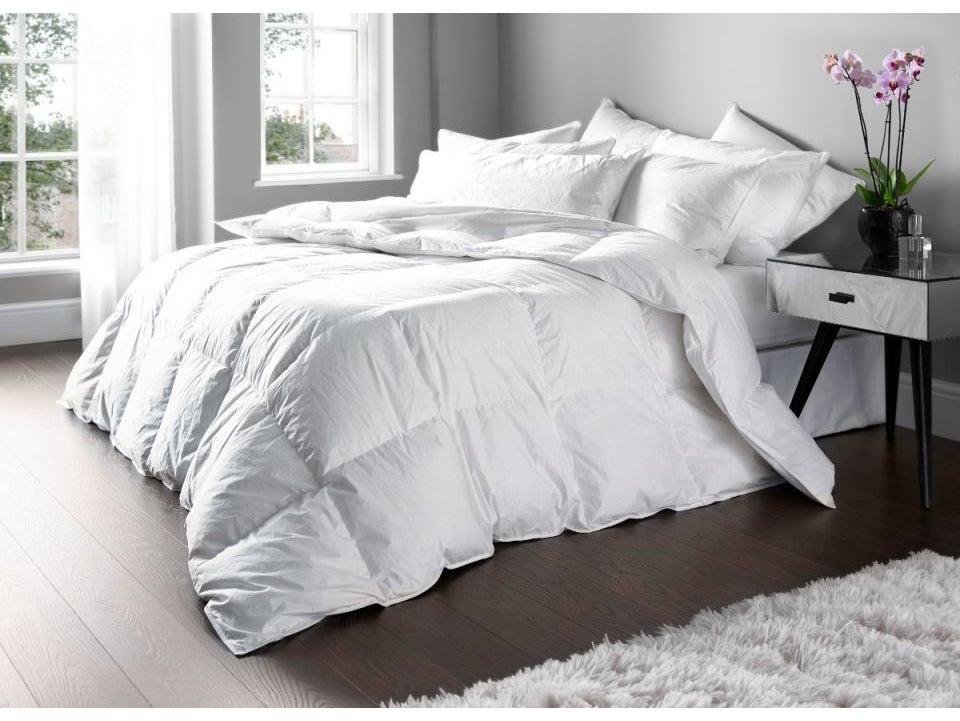 QUILT 7.5 TOG PURE 100% WHITE DUCK FEATHER DUVET Available in All Uk Sizes 