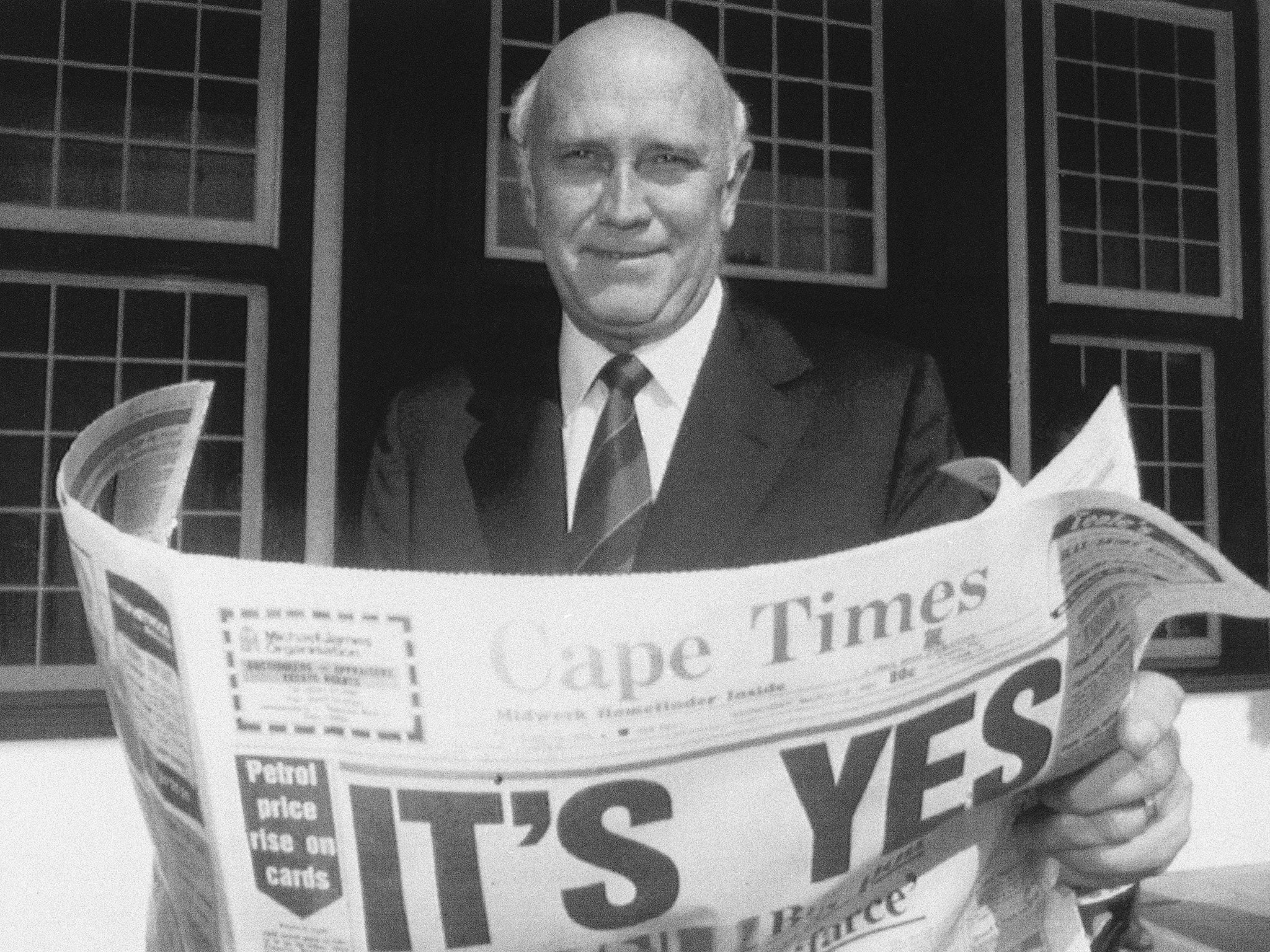 Former South African president, FW de Klerk, poses outside his office in Cape Town, South Africa in 1992