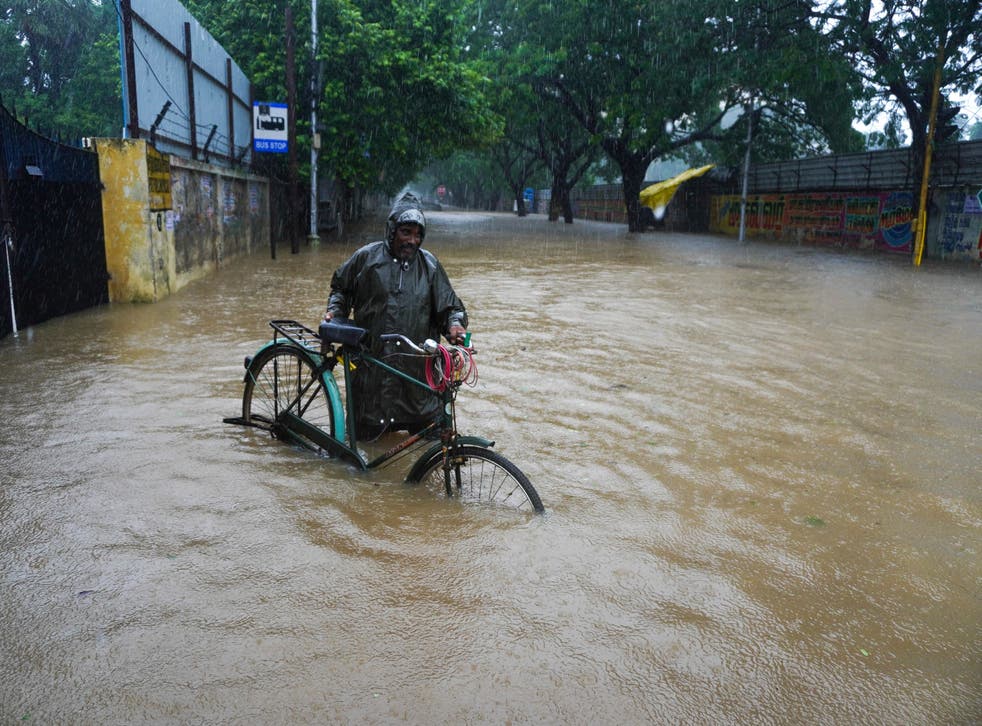 INDIA-TORMENTAS