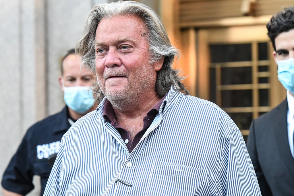 Nothing would suit Steve Bannon more than to be an alt-right martyr in prison