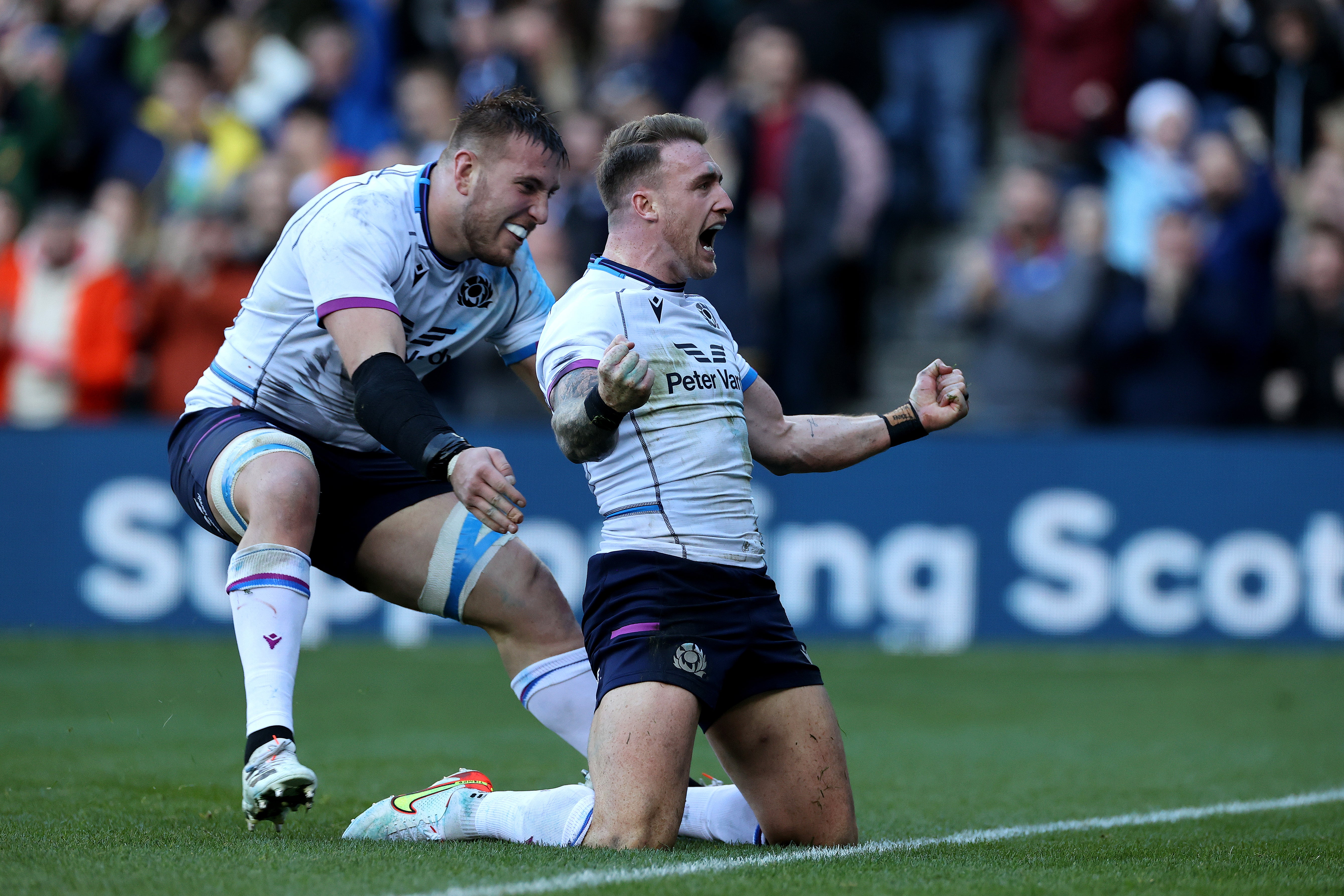 Hogg’s second try equalled a Scottish record