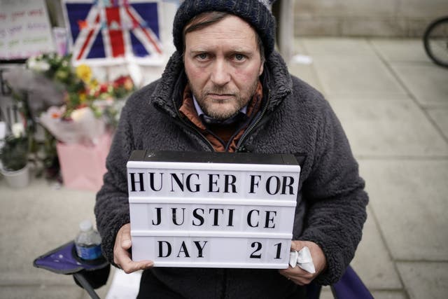 <p>Richard Ratcliffe, the husband of detainee Nazanin Zaghari-Ratcliffe, spent 21 days camped outside the Foreign, Commonwealth and Development Office in London without food</p>