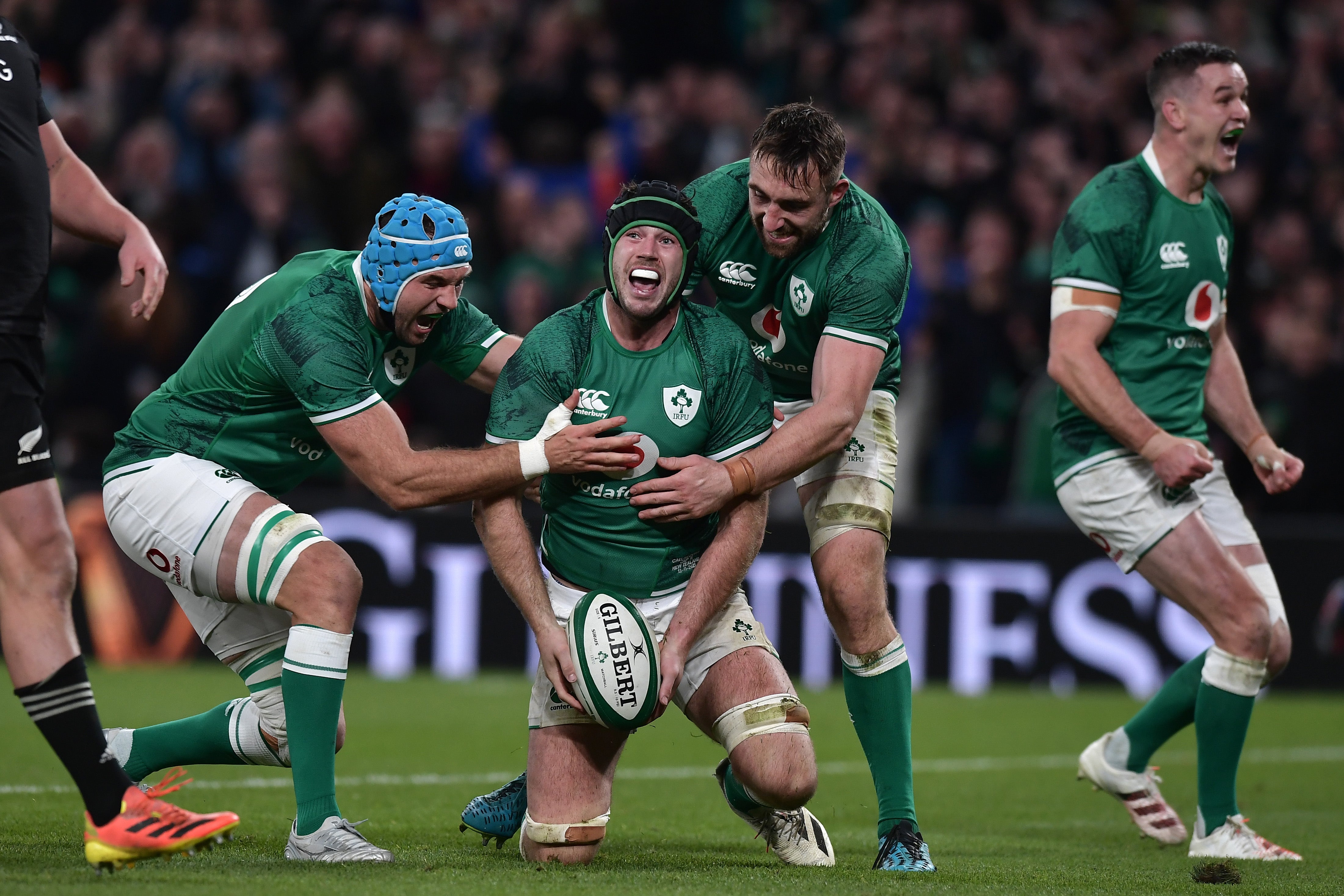 Caelan Doris of Ireland celebrates with Tadhg Beirne