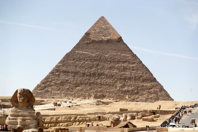 <p>Footage of the group shows them attempting to take photos of the women at the Giza Pyramids</p>