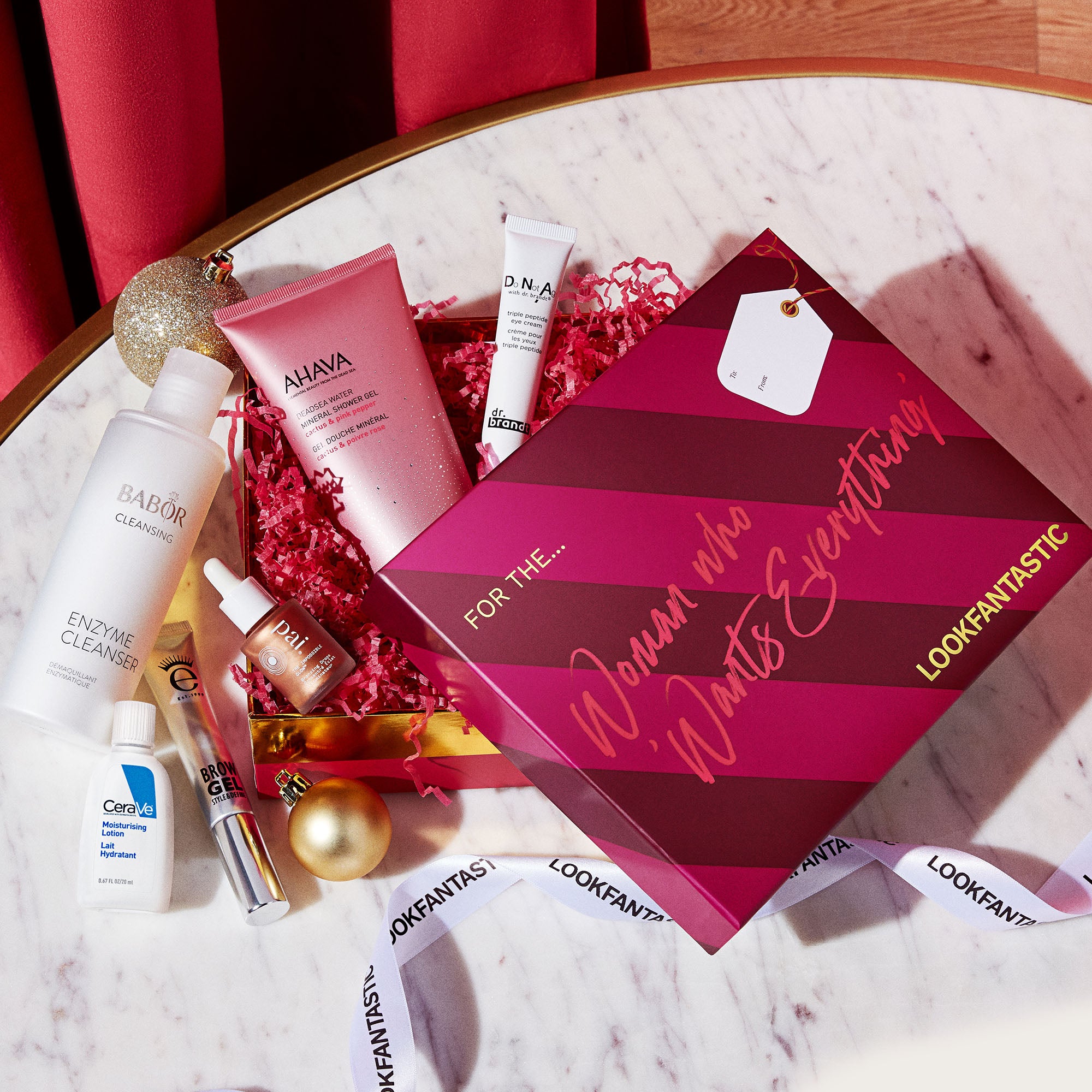 8 Christmas beauty gift sets from LOOKFANTASTIC to spoil every person ...