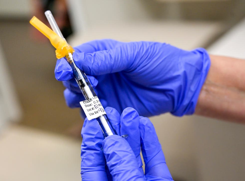 CORONAVIRUS-VACUNAS-REFUERZOS