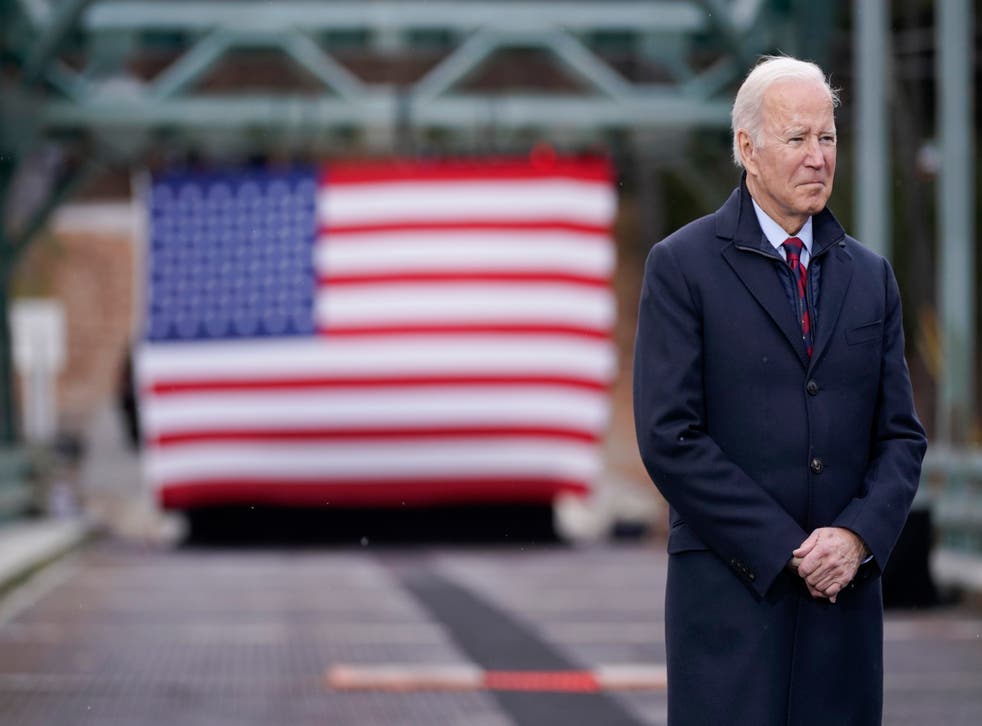 BIDEN-VEHÍCULOS-ELÉCTRICOS
