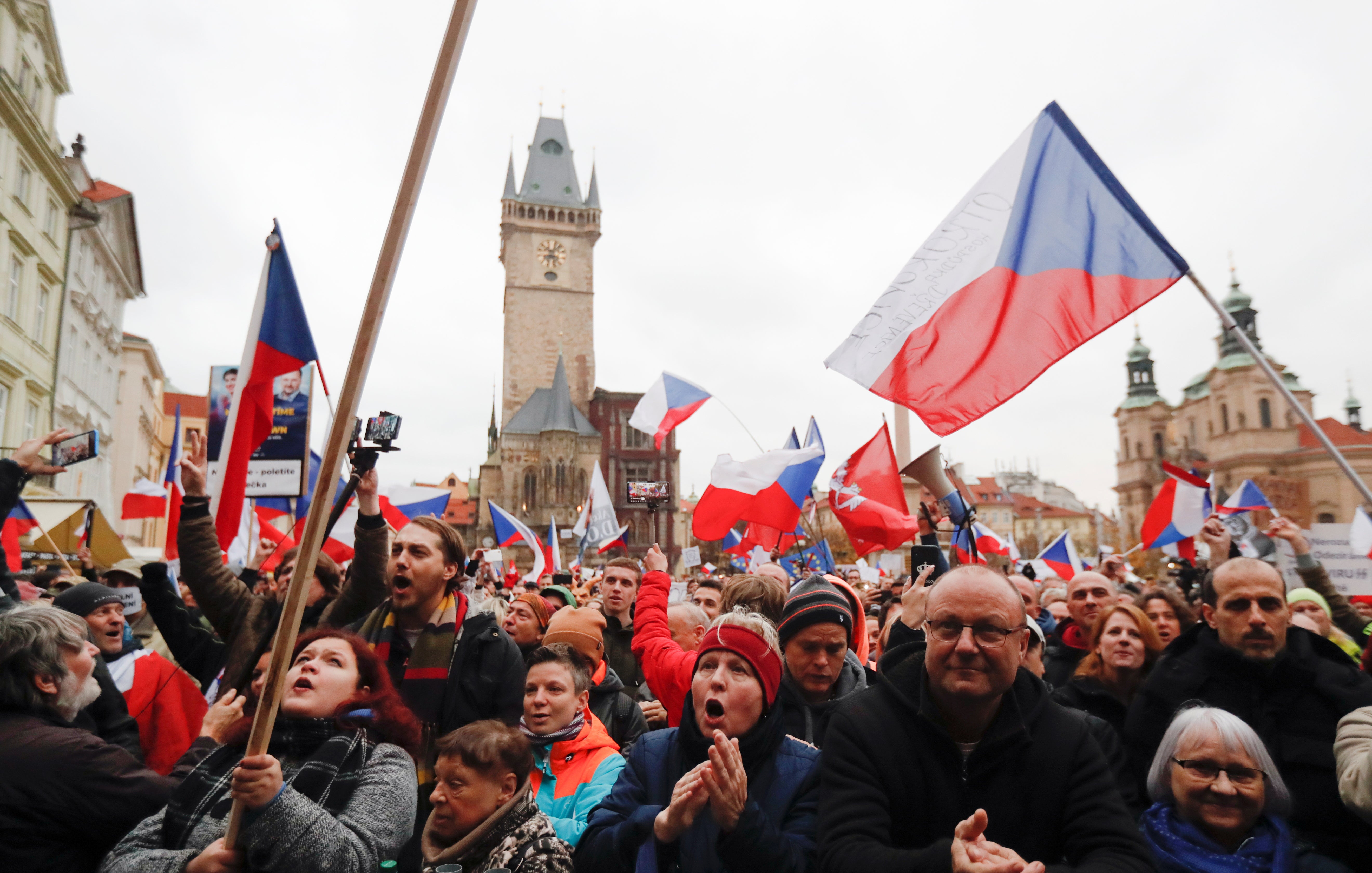 <p>Demonstrators in Prague protest against coronavirus restrictions </p>