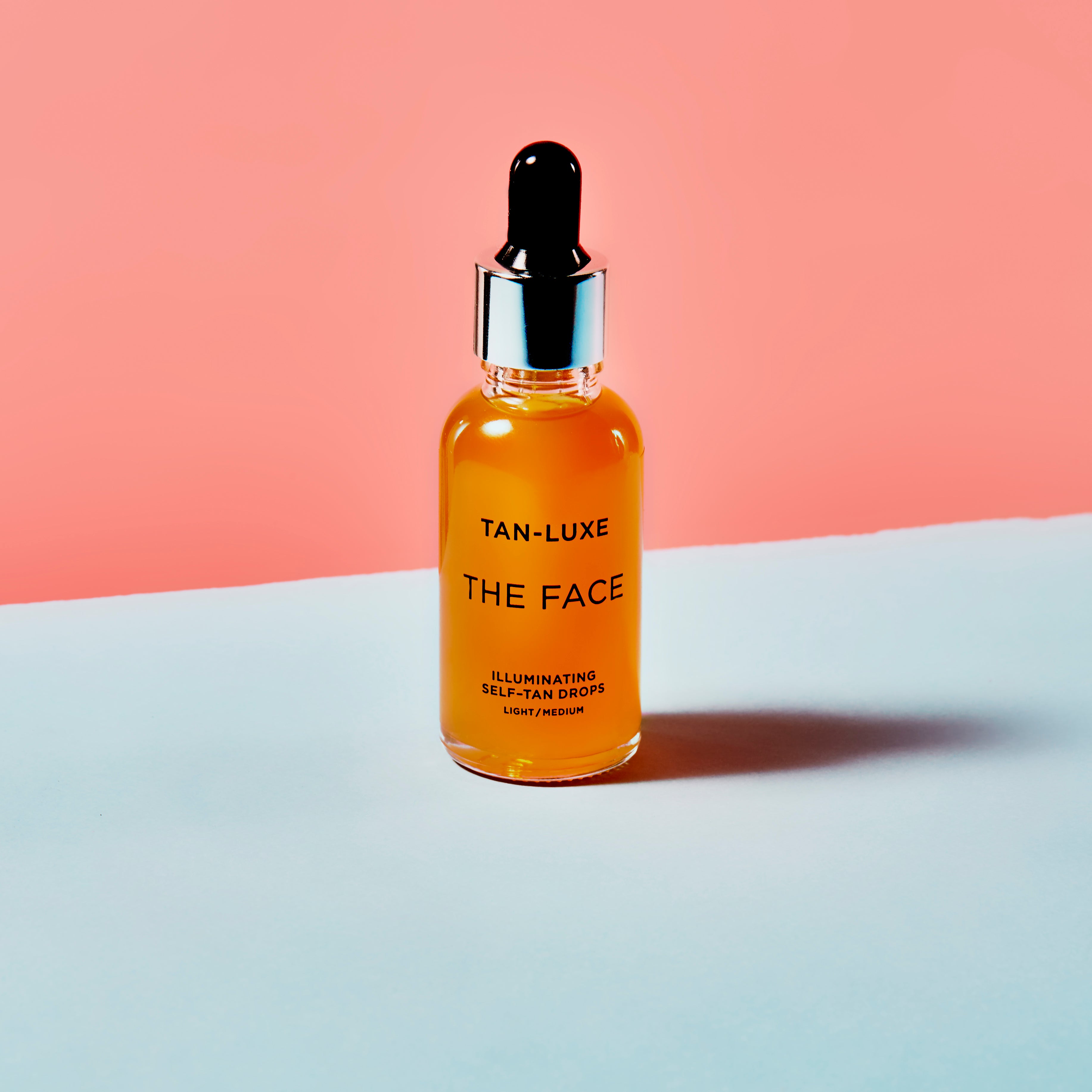 Tan-Luxe illuminating self-tan drops