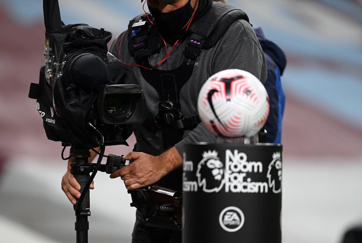 Premier League signs US TV deal worth around £2billion Premier League signs US TV deal worth around £2billion