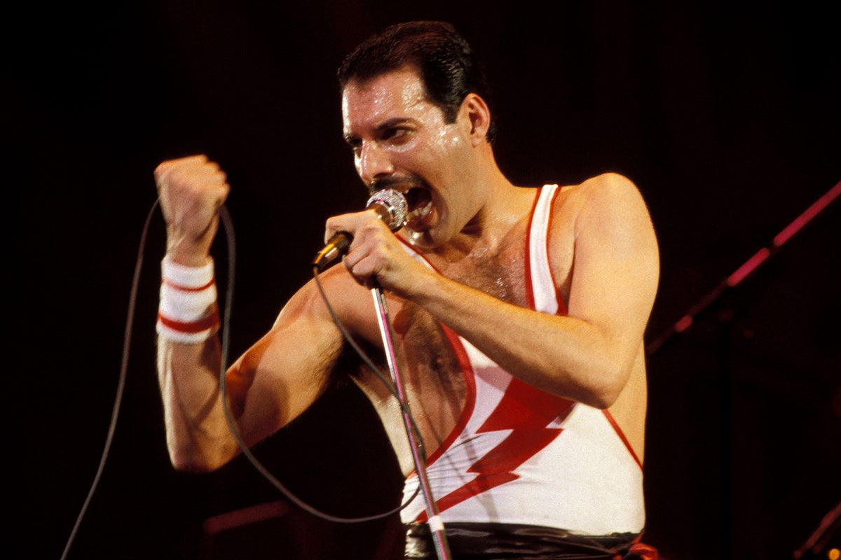 He was the champion: Raising the curtain on Freddie Mercury's devastating  final act | The Independent