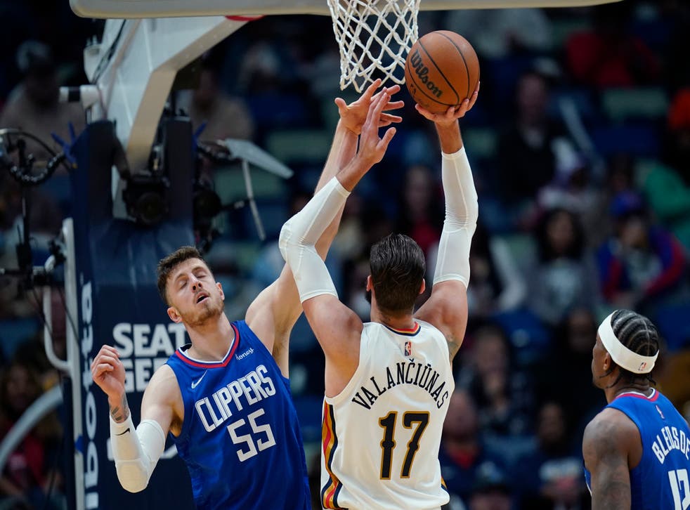CLIPPERS-PELICANS