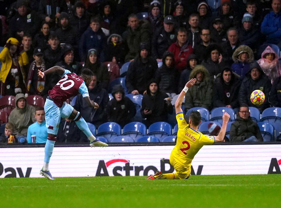 Maxwel Cornet’s stunning volley earned Burnley a point in an entertaining 3-3 draw (Martin Rickett/PA)